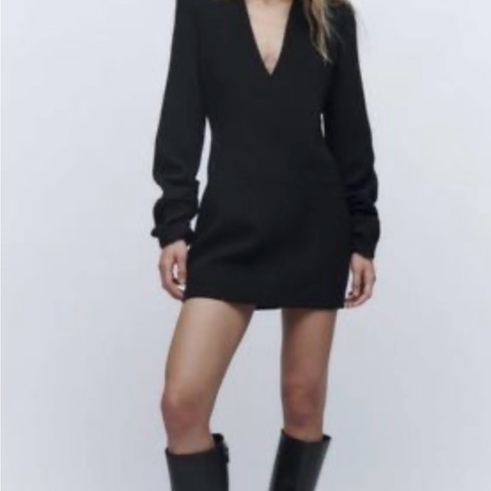Zara Black V-Neck Long Sleeve Mini Dress